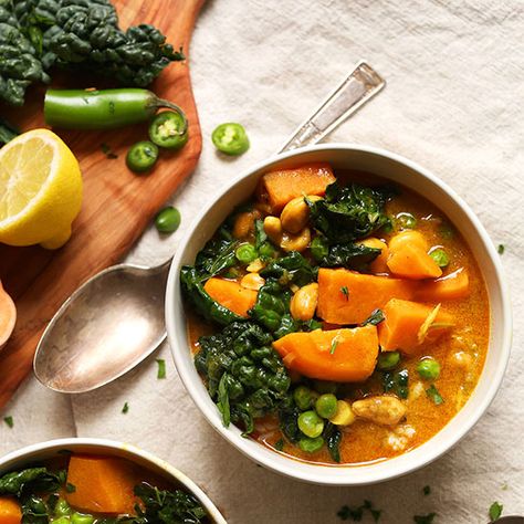 Kale Curry, Kale Sweet Potato, Easy Fall Dinner, Easy Fall Dinner Recipes, Easy Fall Dinners, Curried Lentil Soup, Curried Butternut Squash Soup, Roasted Red Pepper Pasta, Sweet Potato Kale