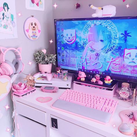 #rem #pc #razer #pink #kawaiiroom #kawaii #anime #setup #razerquartz Kawaii Room Ideas, Kawaii Bedroom, Kawaii Games, Gamer Setup, Otaku Room, Gamer Room Decor, Video Game Room Design, Video Game Rooms, A Keyboard