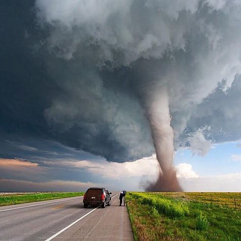 South of Campo, Colorado, United States | Brandon Goforth Tornado Pictures, Storm Chasing, Wild Weather, Weather Photos, Nature Photographs, Natural Phenomena, Tornado, Natural Disasters, Amazing Nature