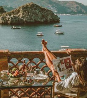 Honeymoon Aesthetic, Greek Summer, Greek Tradition, French Summer, Sunday Mood, Mad Women, Paris Jackson, Italy Outfits, Italy Aesthetic