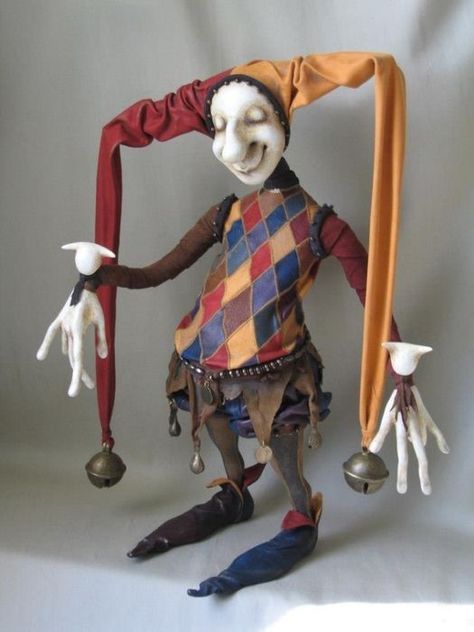 Pierrot Clown, Dark Circus, Court Jester, Send In The Clowns, Circus Art, Papel Mache, Sculpting Clay, Creepy Dolls, Artist Doll