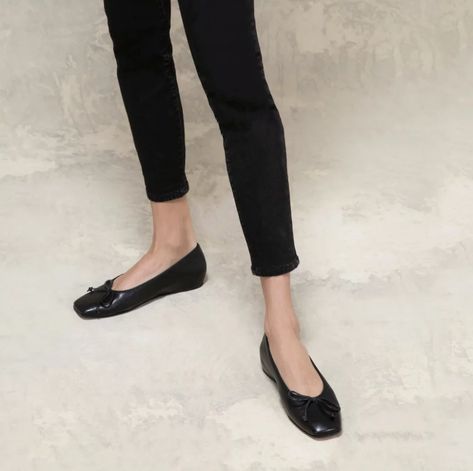 15 of the Best and Most Comfortable Flats For Women | 2022 | POPSUGAR Fashion Most Comfortable Ballet Flats, Flats For Work, Comfortable Ballet Flats, Square Toe Shoes, Comfy Flats, Fashion Shoes Flats, Popsugar Fashion, Walk This Way, Beauty Clothes