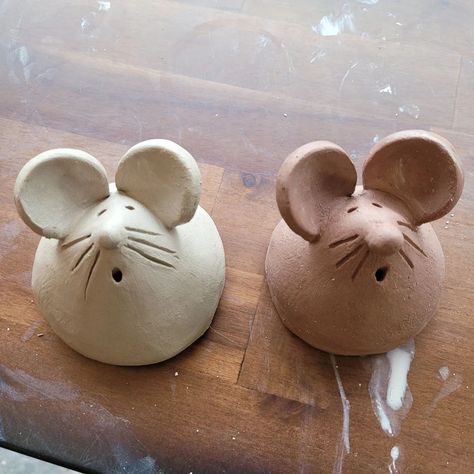 Mice salt and pepper shakers in the raw clay stage. See more at jeannemcmenimen.com #pottery #clay #saltandpepper #stoneware #art #mice #artist #sculpture #jeannemcmenimen.com # whimsical Air Dry Clay Projects, Pottery Clay, Clay Figures, Clay Projects, Air Dry Clay, Salt And Pepper Shakers, Handmade Pottery, Craft Activities, Mice