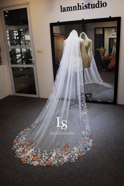 Embroidery Veil, Unique Veil, Custom Veil, Flower Veil, Pretty Quinceanera Dresses, Long Veil, Fairy Wedding, Bridal Cape, 3d Embroidery