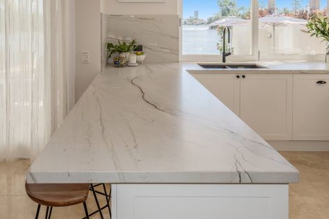 Mont Blanc Quartzite Honed - Project Stone Mont Blanc Quartzite, Quartzite Kitchen Countertops, Quartzite Countertops, Kitchen Redo, Kitchen Countertops, Lake House, Home Remodeling, Concept Design, Countertops