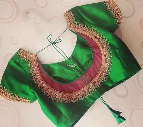 31 Likes, 0 Comments - A_Blouse_Array (@a_blouse_array) on Instagram: “Designer @niaa_boutique_ . Follow @a_blouse_array for your daily dose of blouse inspiration . Tag…” Blouse Designs Pot Neck, Computer Work Blouse Designs, Traditional Saree Blouse Designs, Pot Neck, Green Blouse Designs, Work Blouse Designs, Silk Saree Blouse Designs Patterns, Cotton Blouse Design, New Saree Blouse Designs