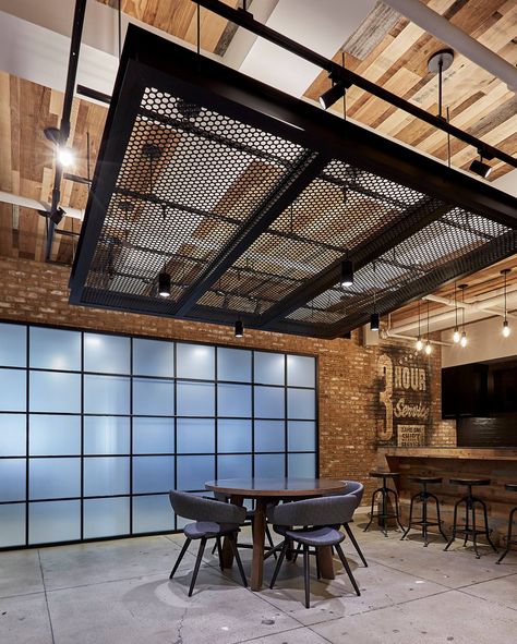 Industrial Interior Design Commercial, Industrial Ceiling Design, Black Industrial Ceiling, Tattoo Modern, Industrial Loft Design, Exposed Ceilings, House Front Door Design, Industrial Shop, Industrial Office Design