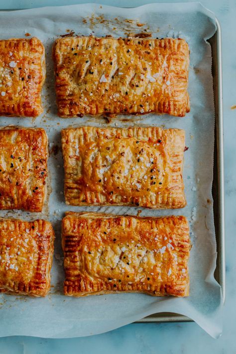 Savory Poptart Recipe, Sourdough Toaster Strudel, Toaster Snacks, Toaster Strudel Recipe, Savory Pop Tarts, Homemade Toaster Strudel, Canadian Baking, Cheese Hand Pies, Honey Mustard Dip