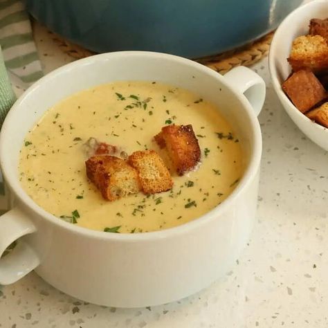 Cream Of Celery Soup Recipe With Cream Of Celery Soup, Autumn Lunch, Small Town Woman, Celery Recipes, Soup Creamy, Cream Of Celery, Garlic Cheese Bread, Cream Of Celery Soup, Celery Soup