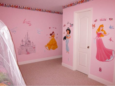 Princess Bedroom Ideas Toddler, Disney Princess Room Decor, Disney Decor Bedroom, Disney Girls Room, Princess Theme Bedroom, Princess Kids Room, Pink Princess Room, Disney Princess Bedroom, Girls Princess Bedroom