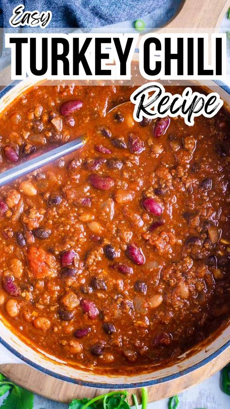 Image of turkey chili in white soup pot. Title text: Easy Turkey Chili Recipe Easy Turkey Chili Recipe, Ground Turkey Chili Recipe, Easy Turkey Chili, Ground Turkey Chili, Turkey Chili Recipe, Easy Turkey, Chili Seasoning, Turkey Chili, Chili Recipe