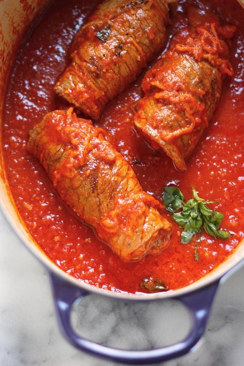 Sicilian Braciole - Baker by Nature Braciole Recipe Italian, Beef Braciole, Braciole Recipe, Sicilian Recipes, Sunday Suppers, Italian Dinner, Italian Recipes Authentic, God Mat, Red Sauce