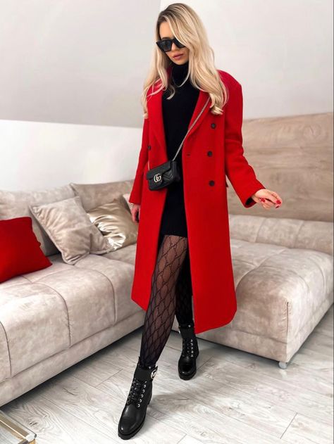 Red Wool Coat Outfit Winter Style, Red Coat Christmas Outfit, Red Peacoat Outfit Winter, Red Trench Coat Outfit Winter, Red Coat Winter Outfit, Red Raincoat Outfit, Red Overcoat Outfit Women, Red Winter Coat Outfit, Red Long Coat Outfits Winter