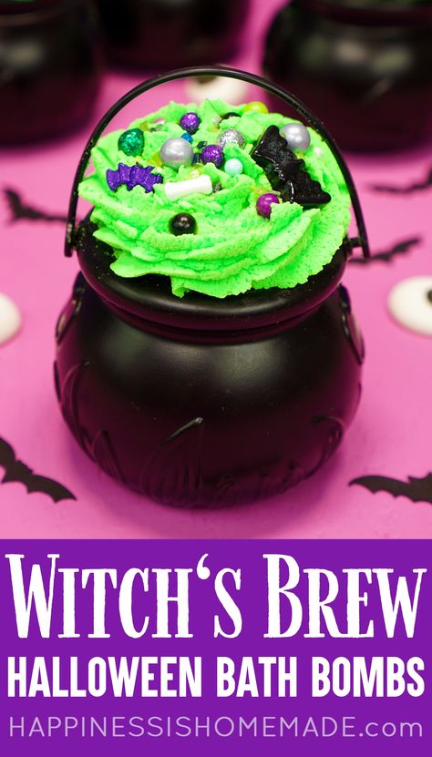 Halloween Bath Salts, Halloween Soap Ideas, Easy Diy Candy, Bubble Cake, Halloween Bath, Bath Bomb Ingredients, Witch's Cauldron, Halloween Soap, Halloween Scrubs