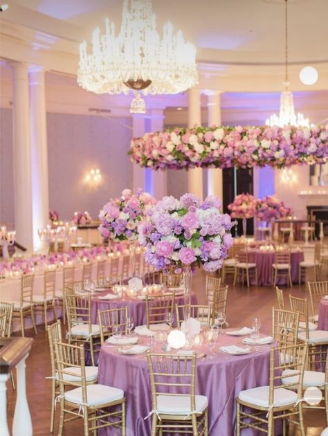 Pink And Purple Debut Theme, Purple Pink Quinceanera Theme, Lavender Wedding Ideas Decorations, Champagne And Purple Quinceanera Theme, Pink And Lilac Quince Theme, Lilac And Champagne Quince, Lilac And Blush Quinceanera, Lavander Theme Debut, Lavender Themed Quinceanera