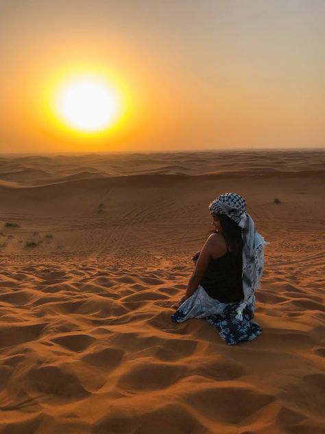 Dubai tour , Dubai desert safari , desert photo ideas Instagram Story Ideas Travel, Travel Dubai, Dubai Desert Safari, Desert Safari, Dubai Desert, Story Ideas, Instagram Story Ideas, Instagram Story, Dubai