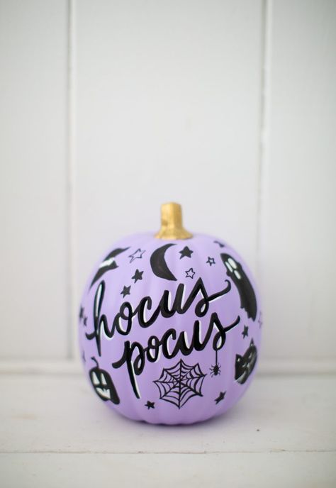 Painting For Pumpkins, Easy Painting Ideas On Pumpkins, Pumpkin Pai Ting Ideas, Paint Pen Pumpkins, Cute Girly Pumpkin Painting, Painted Pumpkins Spider, Paint Your Own Pumpkin, Pumpkin Painting White Pumpkins, Painted Pumpkins Spooky