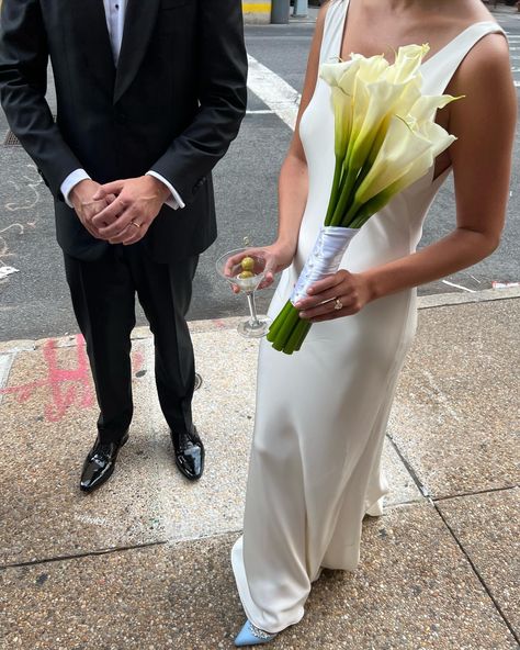 MacKenzie Baker | a summer wedding in the city celebrating Annie and Ben 🤍🤍🤍 | Instagram Emma Macdonald Wedding, Emma Macdonald, Weddings Dress, Las Vegas Weddings, Wishful Thinking, Dress Inspo, Wedding Goals, Vegas Wedding, Rings Cool