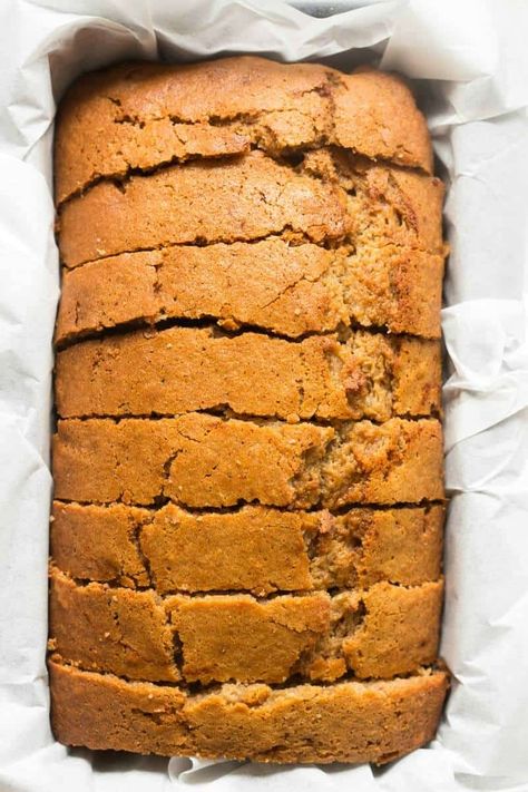 Recipe Using Applesauce, Applesauce Bread, Homemade Applesauce, Desserts Vegan, Apple Bread, Vegan Bread, Unsweetened Applesauce, Quick Bread Recipes, Bread Recipes Sweet