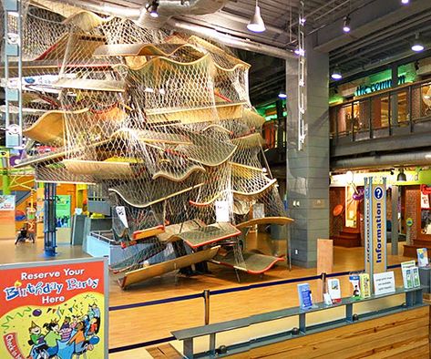 Childrens Museum Ideas, Childrens Museum Exhibits, Bubble Room, Museum Ideas, Daycare Design, Boston Museums, Road Trip With Kids, Ski Lodge, Childrens Museum