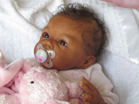 Reborn Baby Girl Romie Styrdom Lila Ethnic AA African American Indian Numbered Reborn Babies Black, African American Reborn Babies, Reborn Babies For Sale, Real Looking Baby Dolls, African American Baby Dolls, Reborn Toddler Girl, Life Like Baby Dolls, American Baby Doll, Bb Reborn