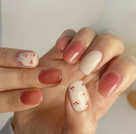 Gel Nails Multicolor, Minimal Nails Art, Hello Nails, Simple Acrylic, Cute Simple Nails, Nails Today, Nails Tips, Simple Gel Nails, Minimal Nails