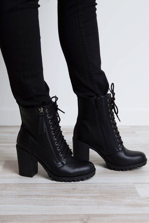 Black Heel Boots, Boots Heels, Cute Boots, Dream Shoes, Men's Boots, Zipper Detail, Boots Outfit, High Heel Boots, Stacked Heel