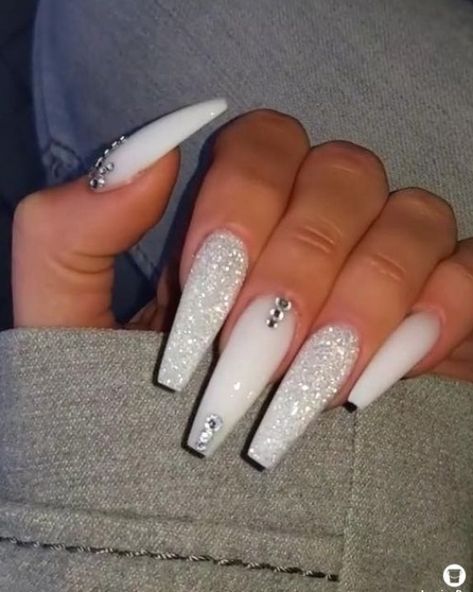 Baddie Nails Acrylic, Ombre Nails Short, Gel French Manicure, Fall Acrylic, Pointy Nails, Ombre Nails Glitter, White Acrylic Nails, Nails Design With Rhinestones, Fall Acrylic Nails