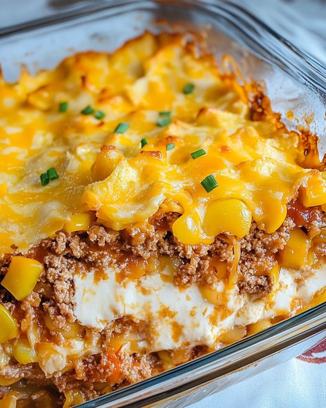 Classic Husband’s Delight Casserole Hamburger Casseroles Recipes, Hamburger Dishes, Comfort Casseroles, Homemade Sauce Recipes, Potato Recipes Side Dishes, Beef Casserole Recipes, Dairy Free Dessert, Beef Casserole, Recipe Roundup