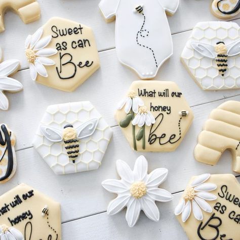 Bay Bee Shower Ideas, What Will Baby Bee Cookies, Sweet As Can Bee Cookies, Sweet As Can Bee Baby Shower Ideas, Honey Bee Baby Shower Ideas, Bee Baby Shower Cookies, Honey Bee Gender Reveal, Babyque Shower, Sweet As Can Bee