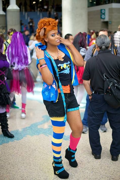 Wolf Cosplay, Monster High Cosplay, Black Cosplayers, Howleen Wolf, Wolf Costume, Monster High Pictures, Monster High Art, Monster High Characters, Cosplay Tips