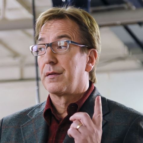 Love Actually Alan Rickman, Alain Rickman, Alan Rickman Love Actually, Love Actually Movie, Love Actually 2003, Alan Rickman Movies, Romcom Movies, Alan Rickman, Love Actually