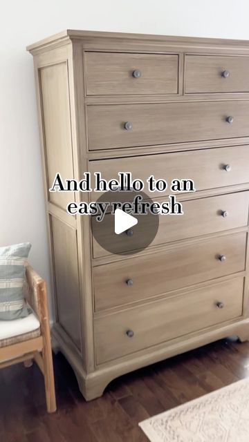 Furniture Makeovers and Flips | Home DIY | Emilie on Instagram: "Read 👇 how to get this look and comment supplies for a link of everything I used. How to get this look: ✔️Clean entire dresser ✔️Scuff sand with 220 grit sanding sponge ✔️Clean and remove dust with tack cloth ✔️Prime - I use zinsser waterbase primer ✔️Paint in your favorite beige. I used Stone Lion from Sherwin Williams. ✔️Use a chip brush and apply a small amount of java brown glaze from rusteloum ✔️Spread in long strokes with a large 5” deck brush ✔️Take a small handheld broom and create grain ✔️Top coat - I use general finishes flat out flat" Khaki Painted Dresser, Painting Furniture Color Ideas, How To Lighten Cherry Wood Furniture, Update Cherry Bedroom Furniture, Beige Chalk Paint Furniture, Sherwin Williams Stone Lion, How To Whitewash Furniture, Stone Lion Sherwin Williams, Beige Wash Furniture