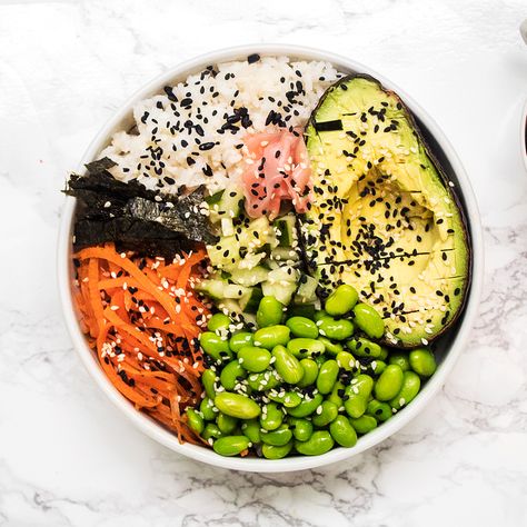 Vegan Sushi Bowl, Gluten Free Sushi, Sushi Catering, Sushi Bowl Recipe, Sushi Bowl, Vegan Sushi, Veggie Bowl, Vegan Cookbook, Sushi Recipes