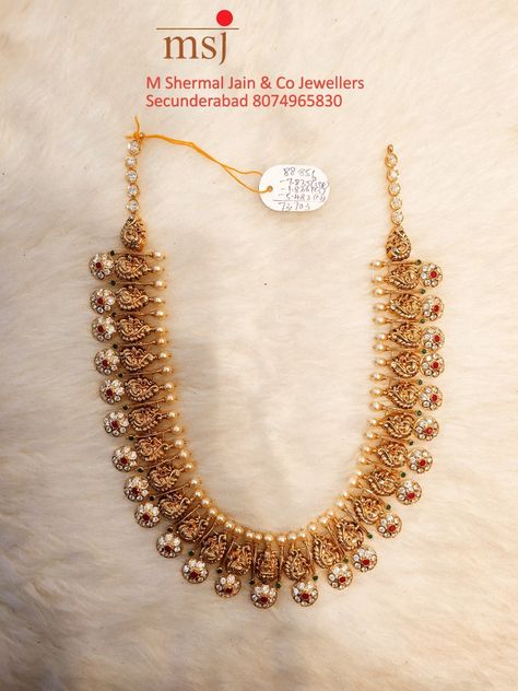 Kameshwari Jewellery, Gold Ornaments Design, Mini Haram, Bottu Mala, Haaram Designs, Marriage Jewellery, Latest Jewellery Designs, Jewellery South Indian, Blouse Maggam Work