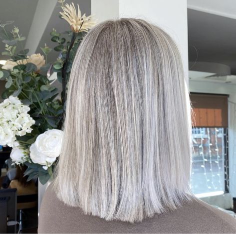 Ashy Medium Blonde Hair, Blonde Ashy Hair Balayage, Ashy Light Blonde Hair, Grey Blonde Hair Ashy, Ash Blonde Fine Hair, White Ashy Blonde Hair, Toned Grey Hair, Ashy Short Blonde Hair, Ashy Cool Blonde