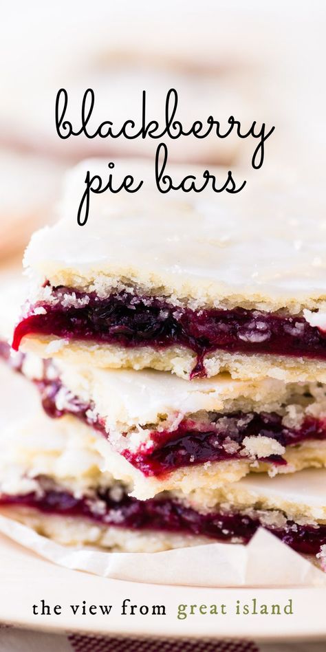 Blackberry Slab Pie Bars ~ the flakey pastry, the jewel toned filling, and the sweet little glaze all work together in this super user friendly dessert. They can go from your end-of-summer bbq bash to your holiday dessert tables, just use frozen fruit or preserves when fresh berries aren’t available. #blackberries #dessert #recipe #slabpie Blackberry Pie Bars Recipes, Blackberry Jam Desserts, Raspberry Slab Pie, Puff Pastry Blackberry Recipes, Blackberry Desserts Easy, Fresh Blackberry Recipes, Blackberry Bars, Blackberry Pie Bars, Blackberry Dessert