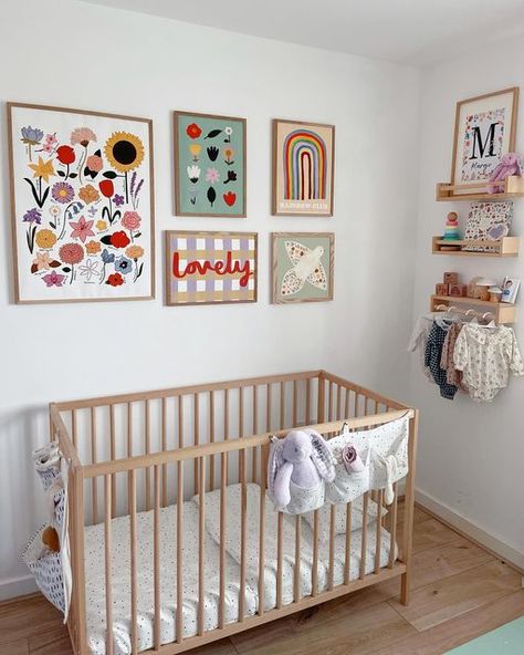 Nursery Design Colorful, Nursery Decor Bright, Colourful Unisex Nursery, Pop Of Color Nursery, Nursery Ideas Girl Colorful, Vibrant Nursery Ideas, Nursery Ideas Bright Colors, Baby Gallery Wall, Colourful Gender Neutral Nursery