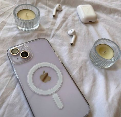 Purple Airpods, Mint Phone Case, Apres Ski Boots, Purple Iphone, Purple Iphone Case, Bling Phone Cases, Purple Cases, Ikea Decor, Iphone Obsession