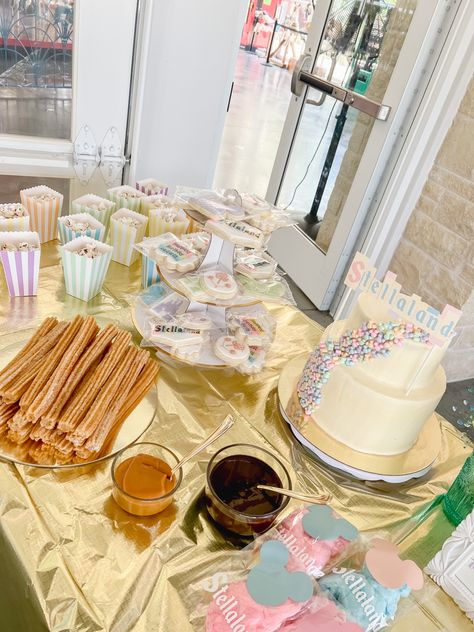 Birthday Party Snack Table, Princess Themed Food, Disney Baby Shower Themes, Disneyland Desserts, Party Snack Table, Disneyland Snacks, Disneyland Birthday, Second Birthday Party, Birthday Party Snacks