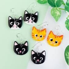 Polymer Clay Cat Necklace, Cat Polymer Clay, Polymer Clay Painting, Polymer Clay Cat, Fondant Flower Tutorial, Black Cat Earrings, Kawaii Earrings, Ginger Cat, Little Cat