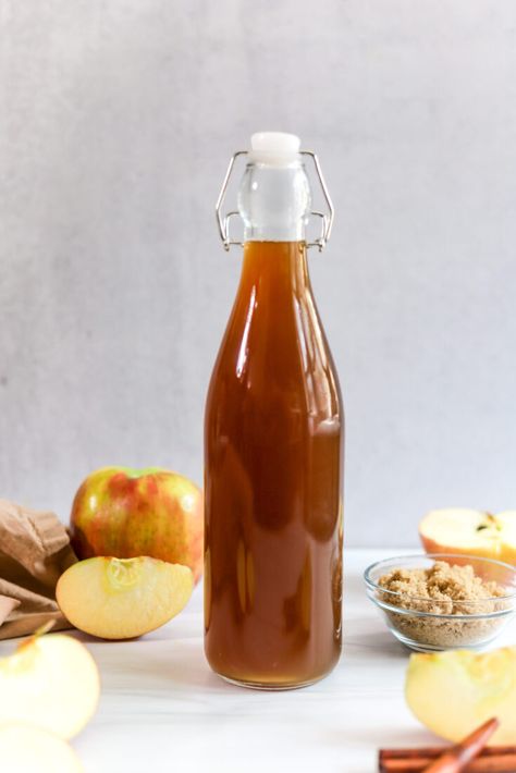 Apple Crisp Syrup (Starbucks Copycat Recipe) - bits and bites Starbucks Apple Crisp Syrup, Apple Spice Syrup, Apple Cinnamon Simple Syrup, Copycat Starbucks Apple Crisp Syrup, Apple Cider Coffee Syrup, Apple Pie Syrup, Apple Crisp Syrup For Coffee, Green Apple Syrup Recipe, Dessert Martini Recipes