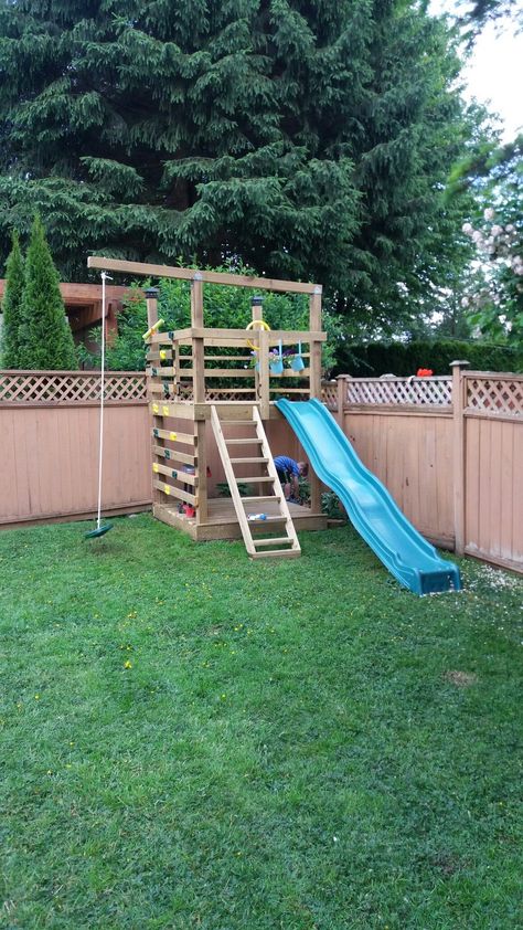 Diy Play Structure, Jungle Gym Diy, Boys Activities, Wooden Slide, Playground Landscaping, Kids Backyard Playground, Play Area Backyard, Backyard Kids Play Area, Outdoor Play Areas