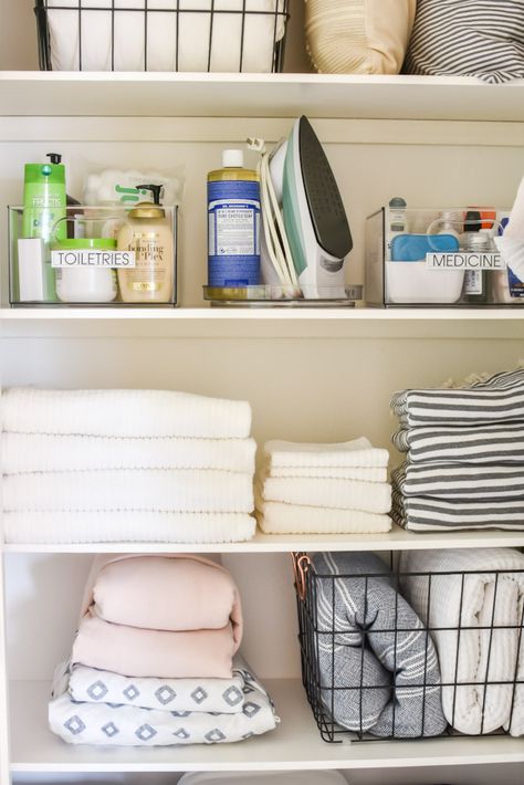 Small Linen Closet, Small Linen Closets, How To Organize, Linen Closet, Storage Space, Storage Spaces, Closet, Beauty