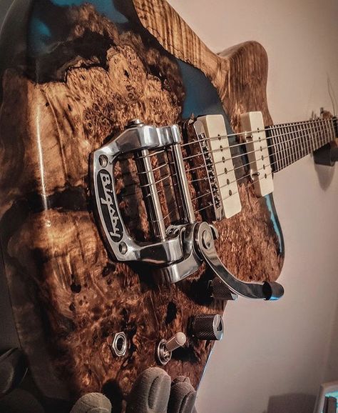 #epoxy #epoxyresin #wood #woodworking #design #wooddesign #epoksi #epolivoo #guitar #epoxyguitar #gitar Epoxy Guitar, Wood Guitar, Custom Guitars, What Type, The Winner, Shout Out, Guitar, Wood, Instagram