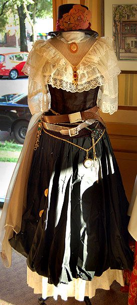 Steampunk from Milwaukee Chamber Theatre Fortune Teller Circus Costume, Circus Fortune Teller Aesthetic, Victorian Fortune Teller, Fortune Teller Outfit Diy, 1920s Fortune Teller, Fortune Teller Outfit Ideas, Fortune Teller Fashion, Ren Faire Fortune Teller, Fortune Teller Costume Outfit