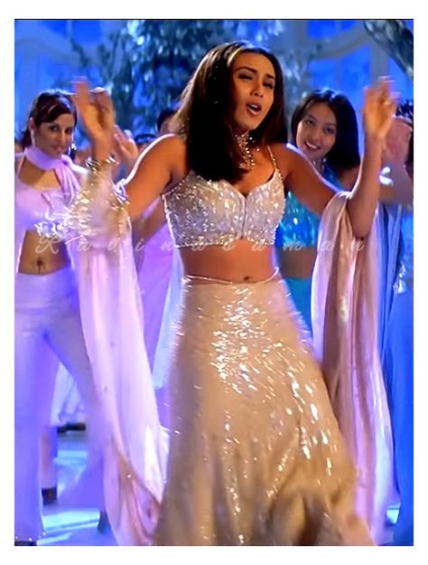 Rani Mukerji 90s Lehenga, Rani Mukherjee Lehenga, 90s Bollywood Lehenga, Rani Mukherjee 90s Outfit, 90s Indian Fashion, 2000s Bollywood Fashion, Retro Bollywood Theme Party Outfit, 2000s Bollywood, 90's Glam