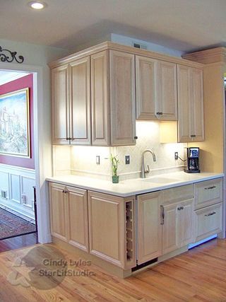 Corner Kitchen Cabinets, Corner Pantry Cabinet, Kitchen Wrap, Corner Kitchen Cabinet, Corner Kitchen, Corner Pantry, Kitchen Pantry Cabinets, Kitchen Cabinets Makeover, Kitchen Corner