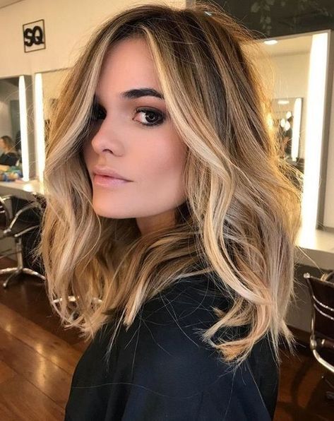 Blonde front pieces. Balayage Hairstyles, Blond Balayage, Medium Blonde, Hair 2018, Legally Blonde, Brown Hair With Highlights, Short Hairstyle, Olivia Palermo, Light Brown Hair