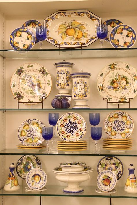 Dining Display, Dinnerware Display Ideas, Plates Display, Plate Collection Display, Plate Collection, China Set Display, Homeware Display, Dinnerware Display, Decorative Plates Display